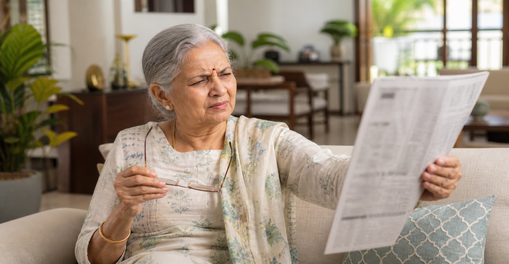 Vision and Cataract Care for Elderly Parents: What Families Often Miss